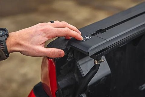 Rough Country Powered Retractable Bed Cover | 2017–2026 Ford F - 250/F - 350 Super Duty - Recon Recovery