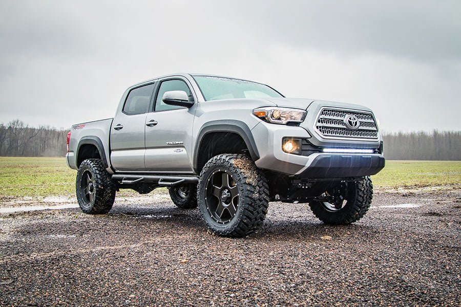 Rough Country 4 Inch Lift Kit for 2016 - 2023 Toyota Tacoma - Recon Recovery