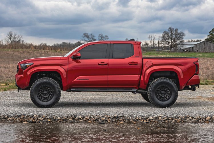 Rough Country Bolt on HD2 Running Boards for 2024 Toyota Tacoma Double Cab - Recon Recovery - Recon Recovery