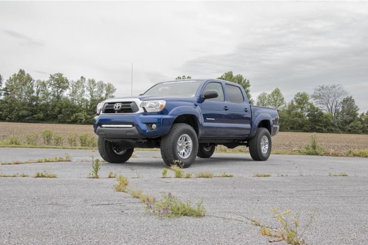 Rough Country 74550 Bolt On 3" Suspension Lift Kit for 2005-2023 Toyota Tacoma + Vertex Coilovers - Recon Recovery