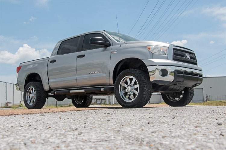 Rough Country 76850 Bolt On 3.5" Suspension Lift Kit for 2007-2021 Toyota Tundra + Vertex Coilovers - Recon Recovery
